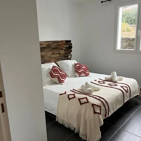 A Nepita Di Vecchio - Piscine Nyaraló Porto-Vecchio